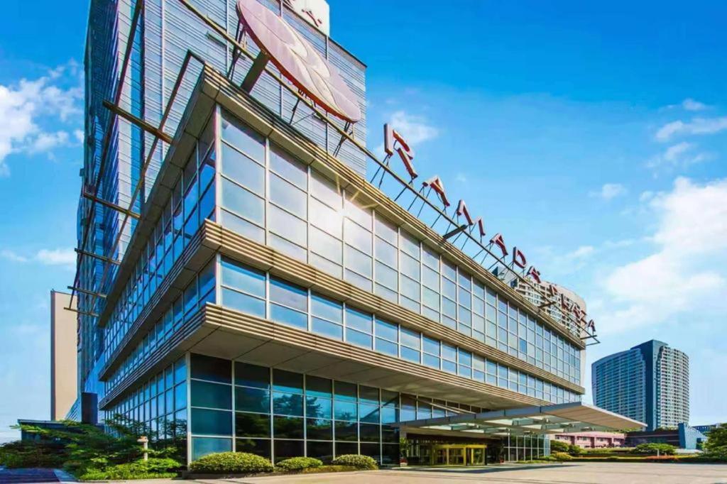 Ramada Plaza By Wyndham Hangzhou Riverside Exterior foto