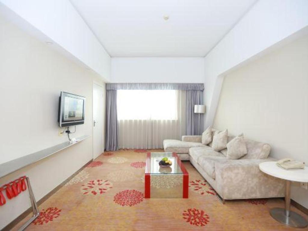 Ramada Plaza By Wyndham Hangzhou Riverside Exterior foto