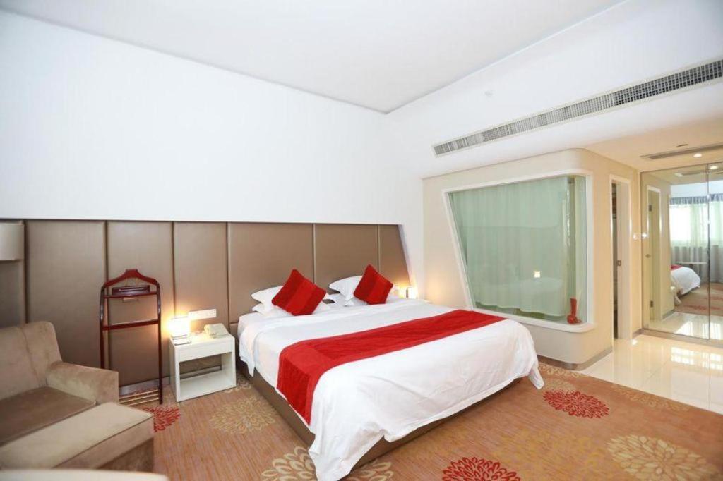 Ramada Plaza By Wyndham Hangzhou Riverside Exterior foto