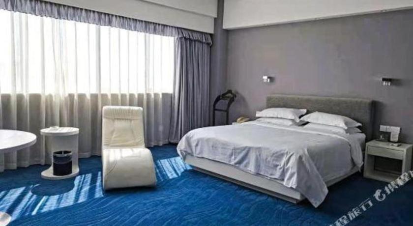 Ramada Plaza By Wyndham Hangzhou Riverside Exterior foto