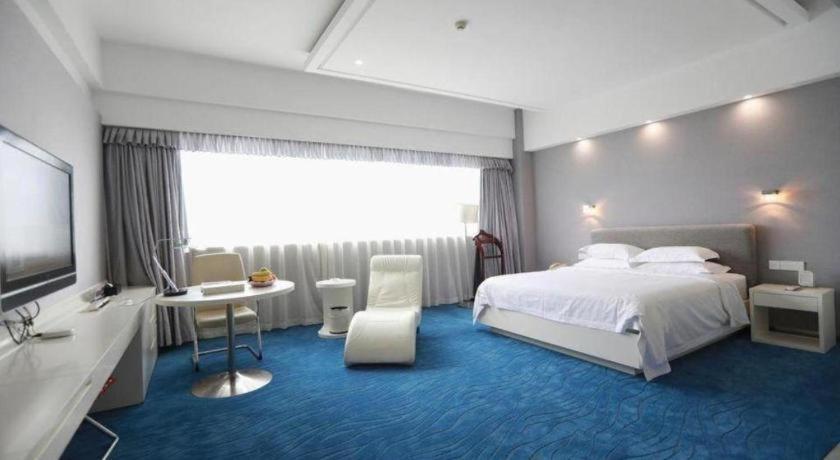 Ramada Plaza By Wyndham Hangzhou Riverside Exterior foto